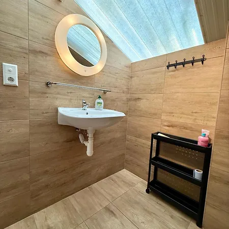 Holiday Home Vijfhuizen Апартаменты Vijfhuizen